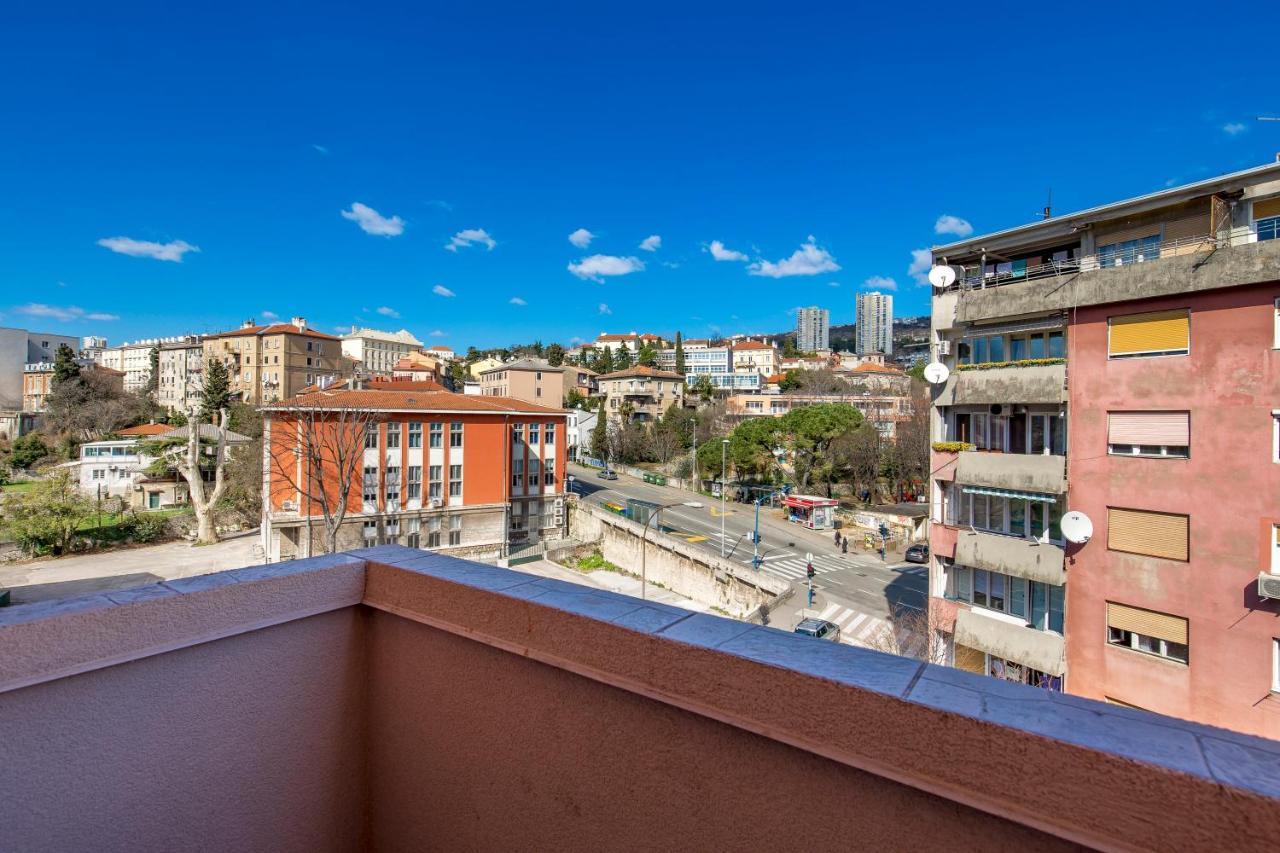 Apartment Hana Rijeka Exterior foto